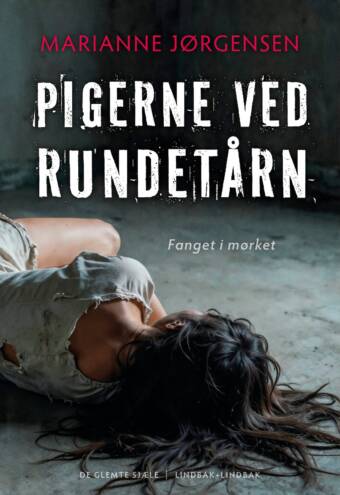 Pigerne ved rundetårn af Marianne Jørgensen